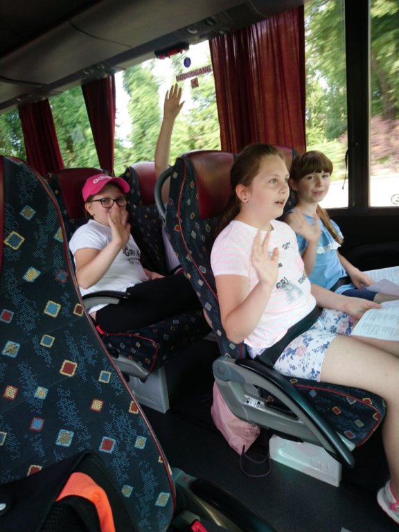 img_20190612_084111_01.jpg
