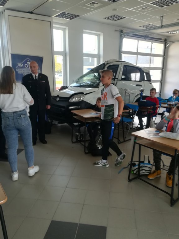 img_20191016_140648.jpg
