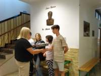 dsc00043_small.jpg