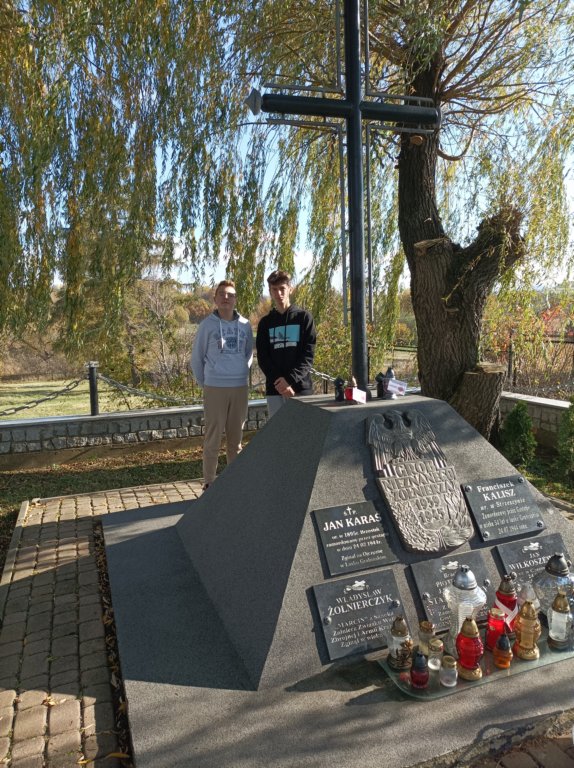 photo11.jpg