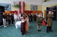 img_2022_small.jpg