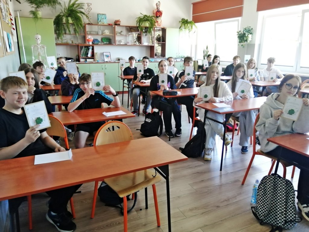 klasa8a.jpg